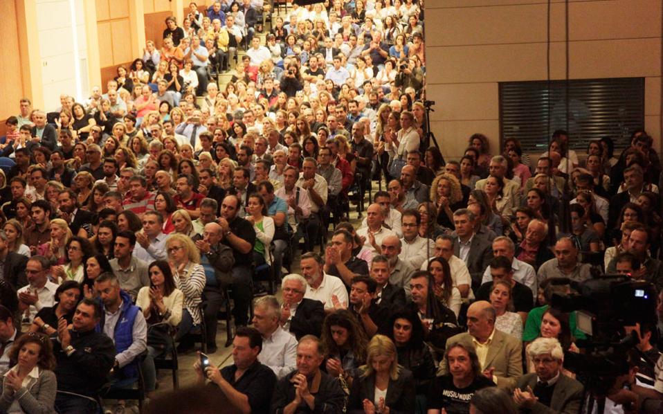 «Η δήλωση του κ. Φίλη προσβάλλει τον ελληνικό λαό»