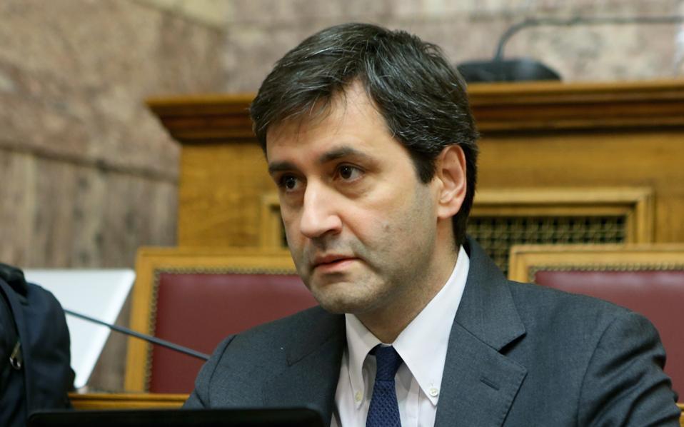 Αποτέλεσμα εικόνας για χουλιαράκης απαραίτητα τα μνημόνια