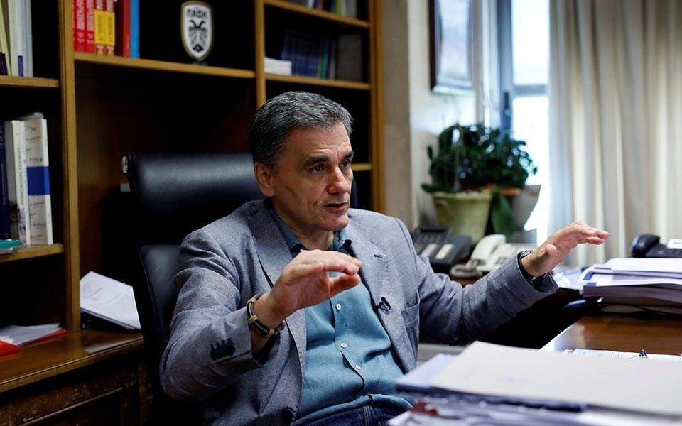 greek-financ