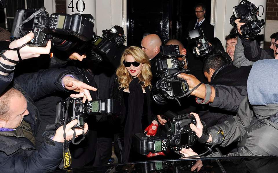 Î¼Î±Î½Ï„Î¿Î½Î±