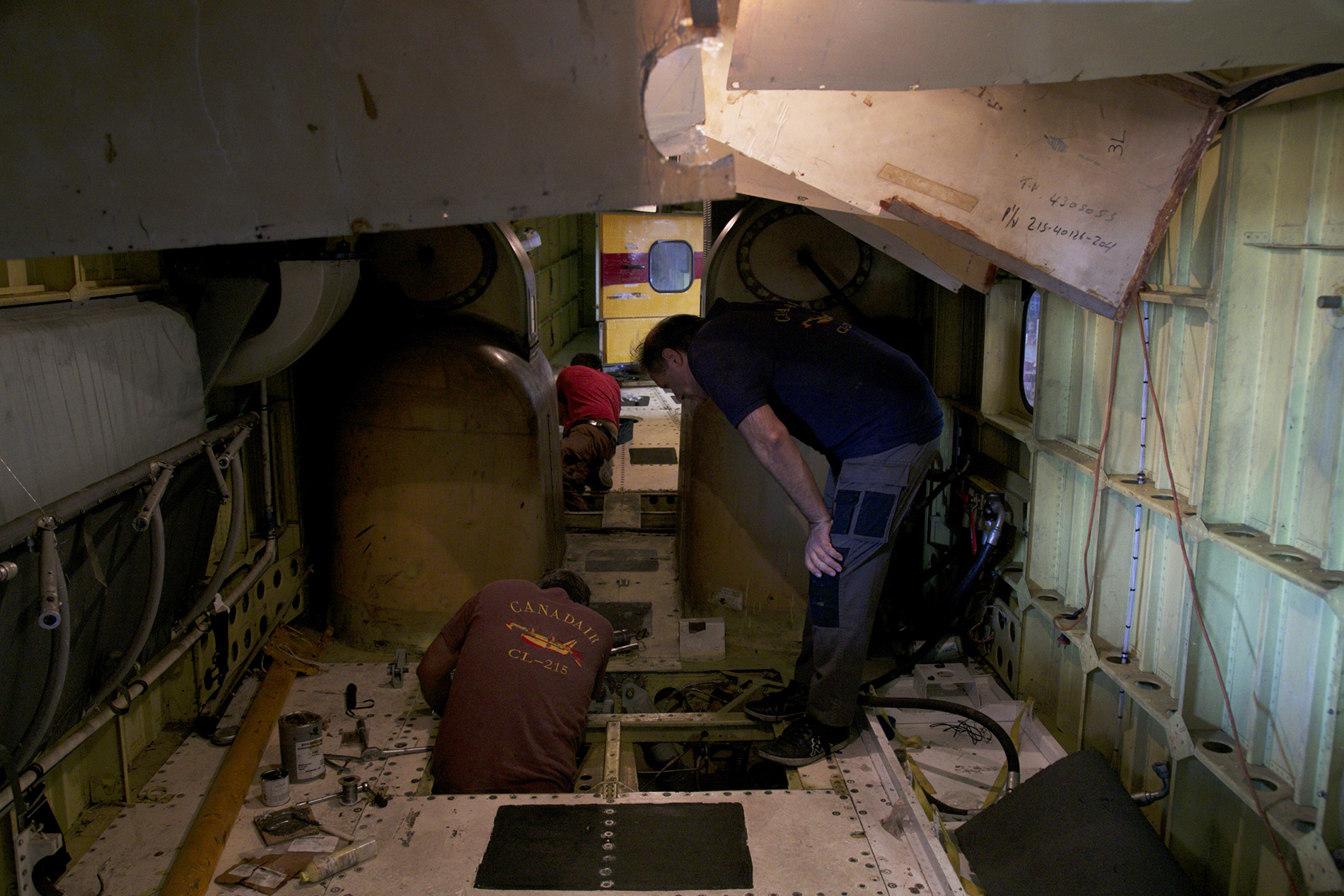 Πατέρας και γιος στα ίδια Canadair-6