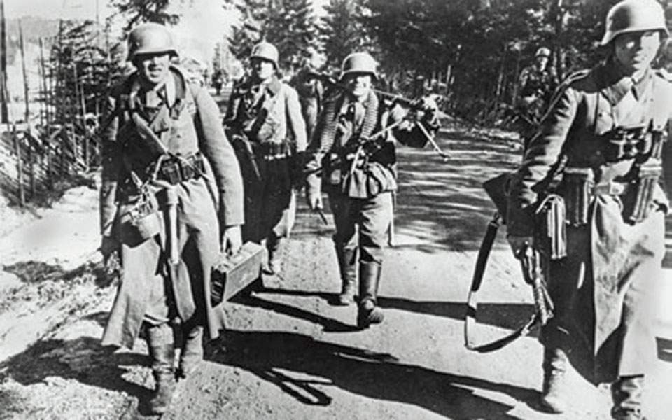 80 χρoνια πριν... 30-4-1940 1