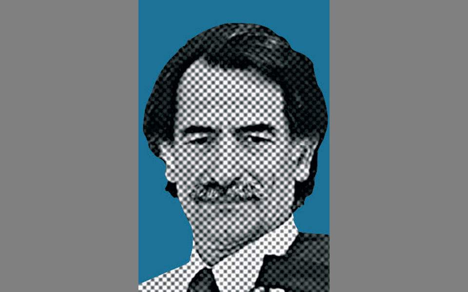 Αντώνης Τρίτσης: Ταμπέλες