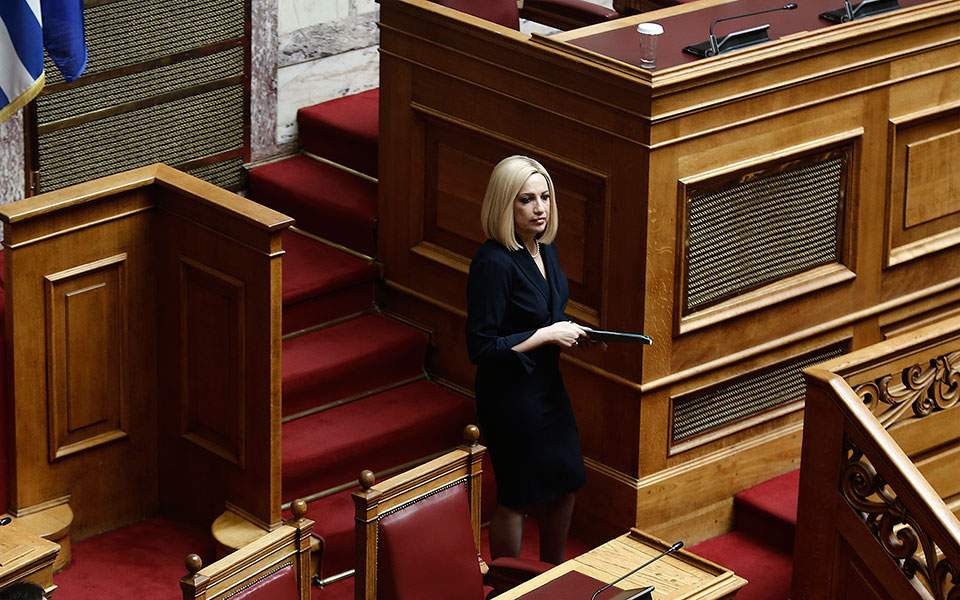 ΚΙΝΑΛ: Ελλειψη σχεδίου και συνεχείς παλινωδίες