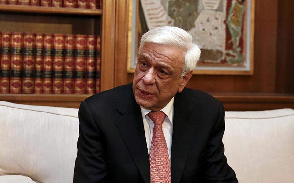 Ευχές Π. Παυλόπουλου για τα 100α γενέθλια του Βάσου Λυσσαρίδη