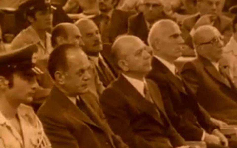 Μνημείο αριστερής διαστρέβλωσης