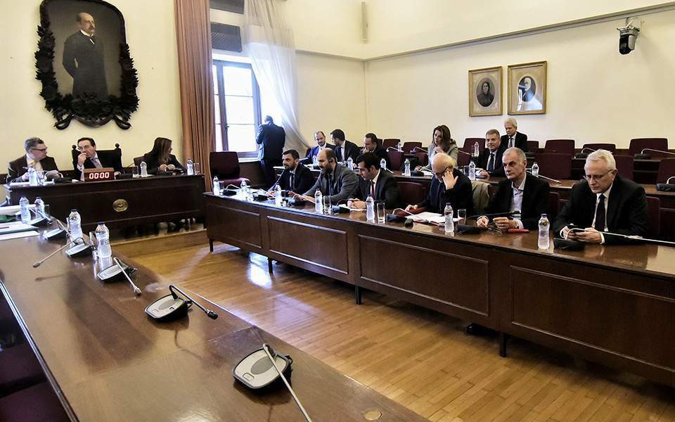 Κύκλοι ΝΔ: «Ο Ν. Παππάς να επιβεβαίωσει τη γνησιότητα της συνομιλίας με τον Σ. Μιωνή»