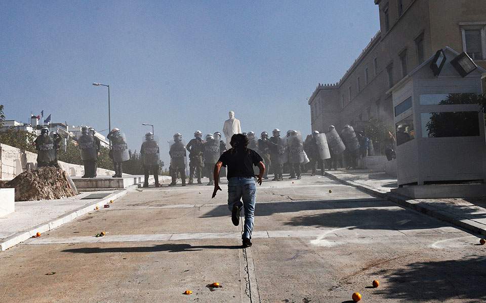 Ανάλυση: Ανέξοδοι χουλιγκανισμοί