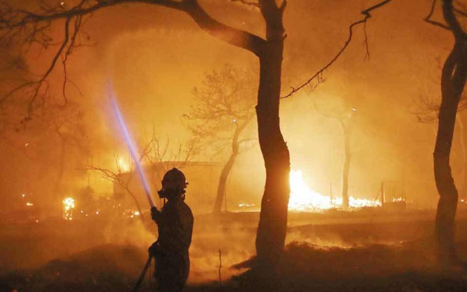«Κάνε το μ…α» ή η εξαχρείωση ενός ηγέτη