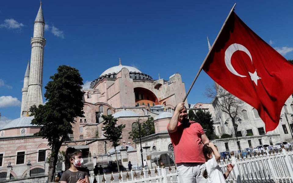Αρχιεπίσκοπος Αλβανίας Αναστάσιος: «Πολιτιστική τζιχάντ» η επιλογή Ερντογάν για την Αγία Σοφία