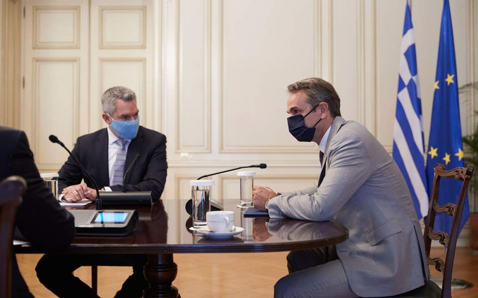 Ανατολική Μεσόγειος και μεταναστευτικό στην ατζέντα συνάντησης Μητσοτάκη - Νεχάμερ